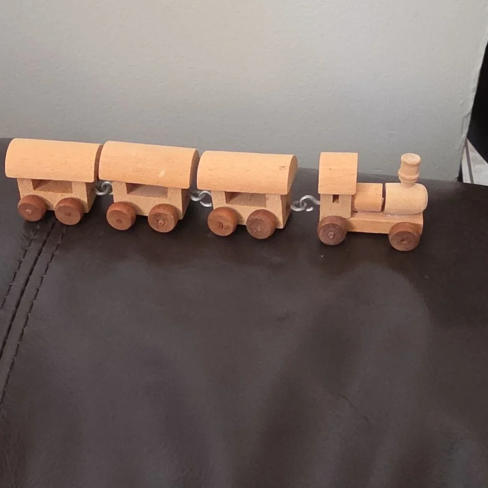 Handcrafted‎ Wooden Toy Train Set. Natural Wood, 4 Piece